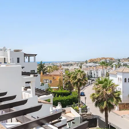 Stylish Duplex Penthouse In Gated Community Rdr507 * Estepona