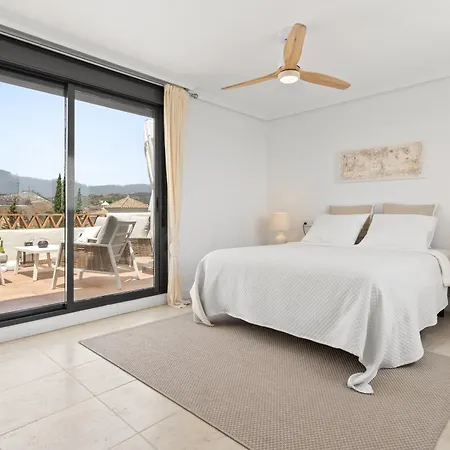 Stylish Duplex Penthouse In Gated Community Rdr507 * Estepona